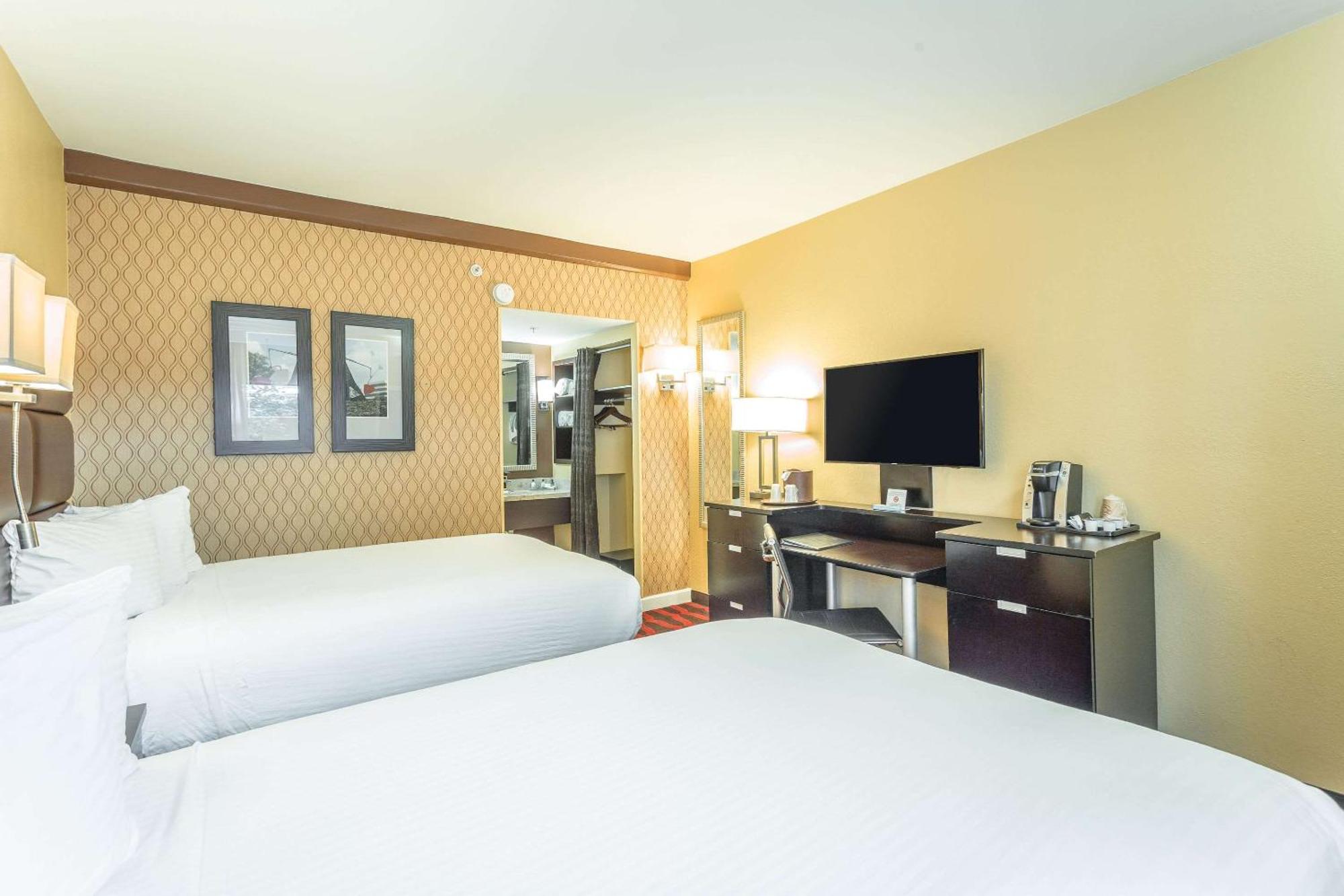 Inn At The Peachtrees, Ascend Hotel Collection Atlanta Exterior foto